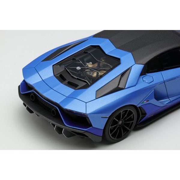 画像7: EIDOLON 1/43 Lamborghini Aventador LP780-4 Ultimae 2021 (Nireo Wheel) Blu Arione / Blu Mecht Limited 100 pcs. (7)