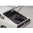 画像11: AUTOart 1/18 Toyota Celica Liftback 2000GT (RA25) 1973 (White) (11)