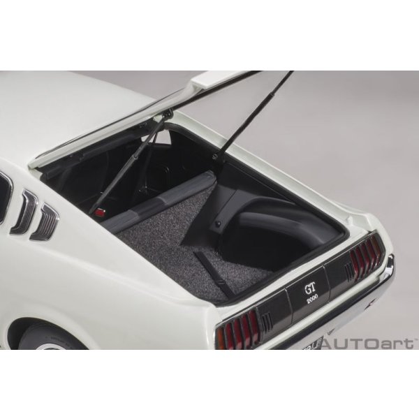 画像11: AUTOart 1/18 Toyota Celica Liftback 2000GT (RA25) 1973 (White) (11)