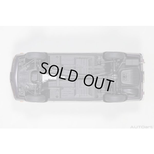 画像8: AUTOart 1/18 Toyota Celica Liftback 2000GT (RA25) 1973 (Dark Purple Metallic) (8)