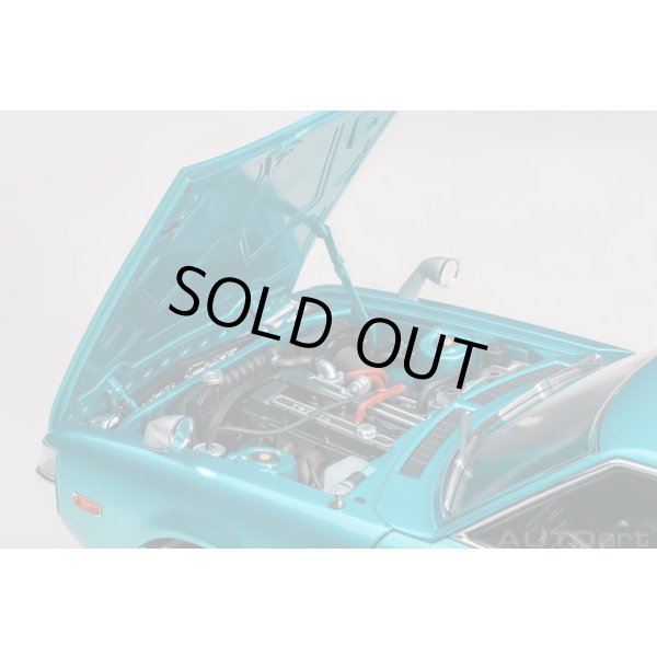 画像11: AUTOart 1/18 Toyota Celica Liftback 2000GT (RA25) 1973 (Turquoise Blue Metallic) (11)