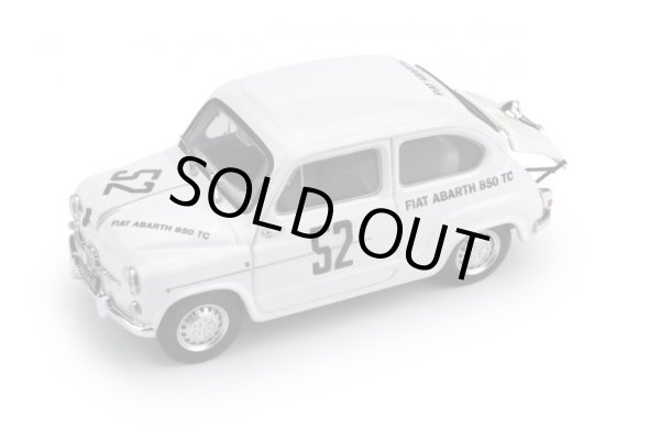 画像1: Brumm 1/43 Fiat Abarth 850 TC 1961 Nürburgring 500km Winner #52 Ernest Furtmayr (1)