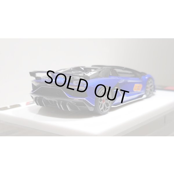 画像10: EIDOLON 1/43 Lamborghini Aventador SVJ 63 Roadster 2019 Lobellia Blue Limited 32 pcs. (10)