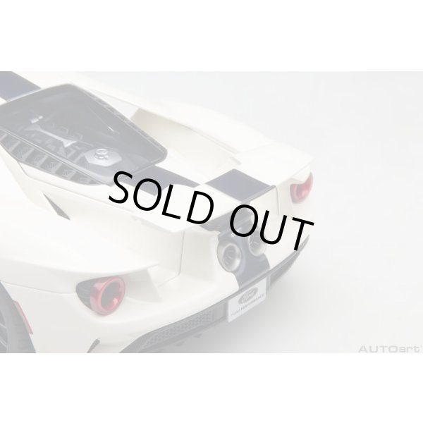 画像13: AUTOart 1/18 Ford GT 2022 '64 Prototype Heritage Edition (Wimbledon White) (13)