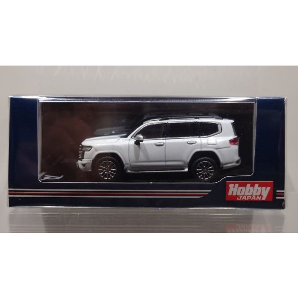 画像1: Hobby JAPAN 1/64 Toyota Land Cruiser (JA300W) ZX Precious White Pearl ベージュ内装 (1)