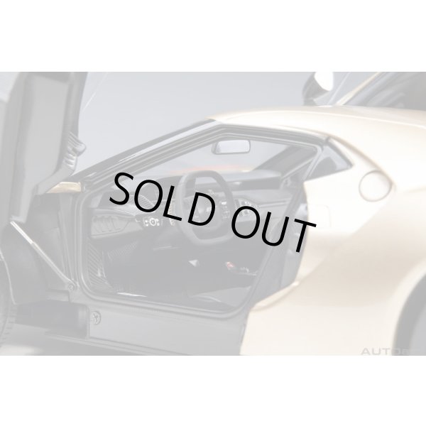画像9: AUTOart 1/18 Ford GT 2022 Holman Moody Heritage Edition (Holman Woody Gold) (9)