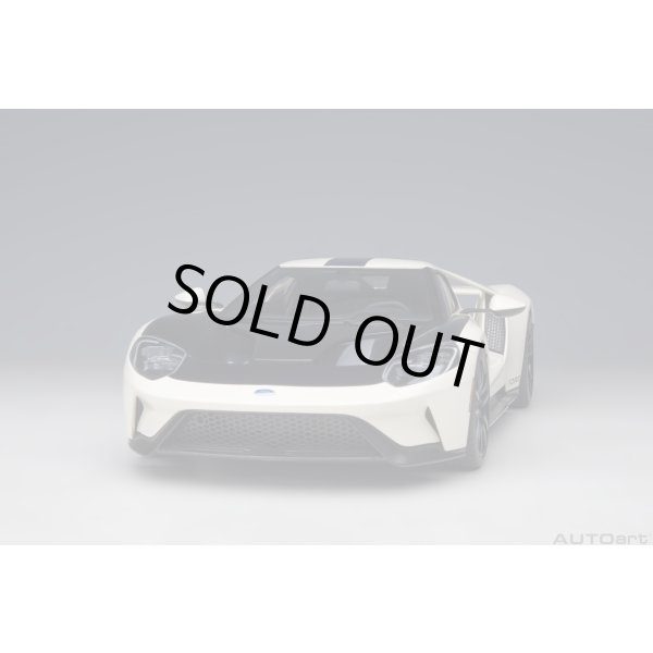 画像18: AUTOart 1/18 Ford GT 2022 '64 Prototype Heritage Edition (Wimbledon White) (18)