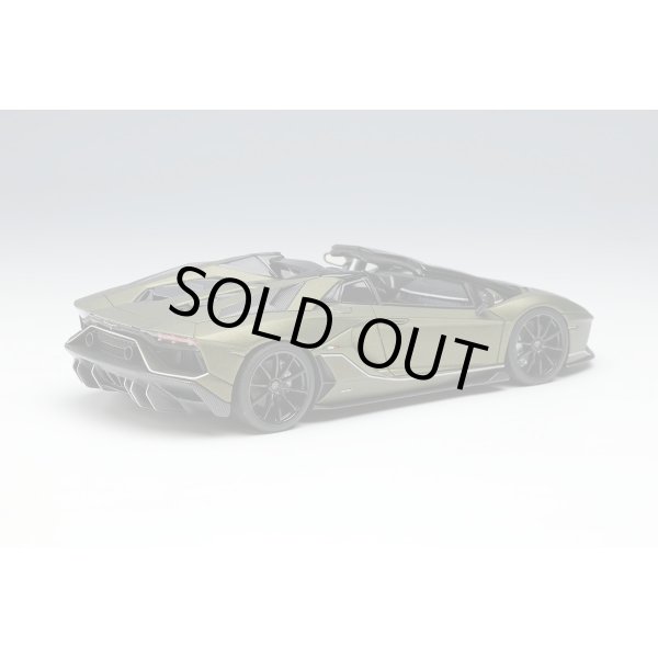 画像4: EIDOLON COLLECTION Lamborghini Aventador LP780-4 Ultimae Roadster 2021 (Nireo Wheel)  Verdegia / Verdegia Scuro Limited 100 pcs. (4)