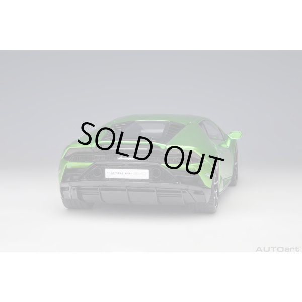 画像17: AUTOart 1/18 Lamborghini Huracan Evo (Verde Selvans) (17)