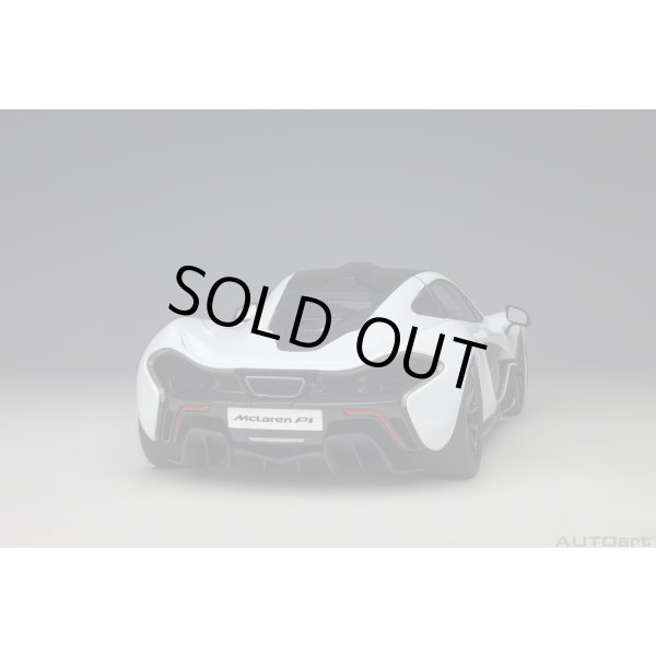 画像21: AUTOart 1/18 McLaren P1 (Alaskan Diamond White) (21)