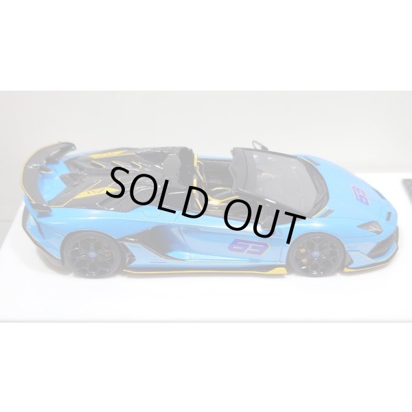 画像8: EIDOLON 1/43 Lamborghini Aventador SVJ 63 Roadster 2019 Azzurro Pearl Limited 35 pcs. (8)