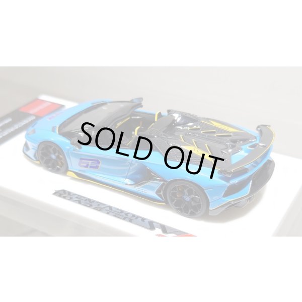 画像12: EIDOLON 1/43 Lamborghini Aventador SVJ 63 Roadster 2019 Azzurro Pearl Limited 35 pcs. (12)