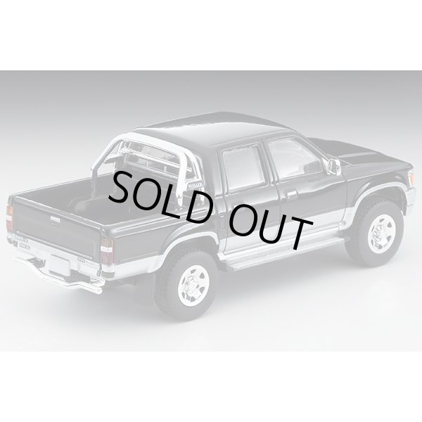 画像2: TOMYTEC 1/64 Limited Vintage NEO Toyota Hilux 4WD Pickup Double Cab SSR-X オプション装着車 Vehicle (Black / Silver) '95 (2)