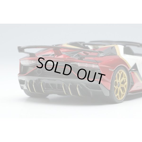 画像15: EIDOLON COLLECTION 1/43 Lamborghini Aventador SVJ Roadster 2020 Ad Personam 2 tone paint Pearl White / Rossocons Limited 150 pcs. (15)