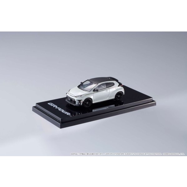 画像2: Hobby JAPAN 1/64 Toyota GR Yaris RZ High Performance GR Parts Platinum White Pearl Mica (2)
