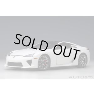 画像: AUTOart 1/18 Lexus LFA (Whitest White/Carbon)