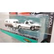 画像2: Maisto 1/64 1993 Chevrolet 454 SS Pickup & Camper Trailer White/Black (2)