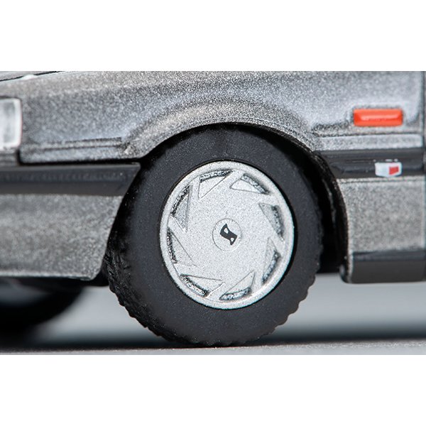 画像7: TOMYTEC 1/64 Limited Vintage NEO LV-N あぶない刑事 Vol.10 Nissan Skyline 4 Door HT GT Passage Twin Cam 24V (7)