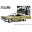 画像2: GREEN LiGHT EXCLUSIVE 1/64 1963 Chevy Impala SS - 50 Millionth Chevrolet - Special Gold Paint (2)
