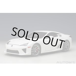 画像: AUTOart 1/18 Lexus LFA (Whitest White)