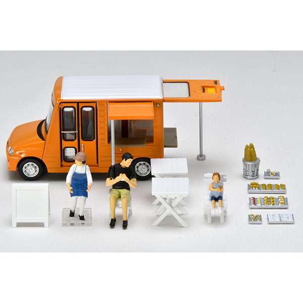 画像5: TOMYTEC 1/64 Diorama Collection 64 #Car Snap 18a Bakery Shop (5)