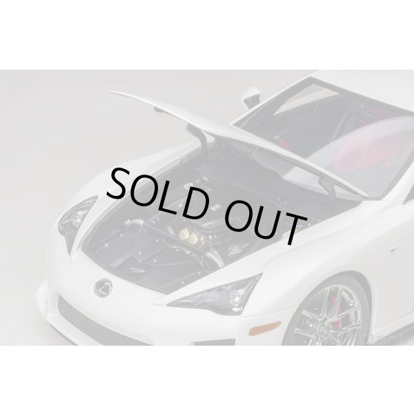 画像11: AUTOart 1/18 Lexus LFA (Whitest White) (11)