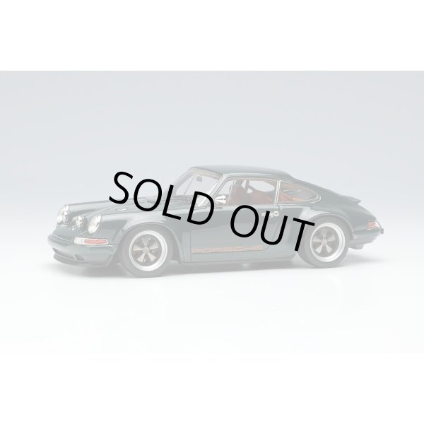 画像1: VISION 1/43 Singer 911 (964) Coupe Brewster Green (with Driving lamp) Limited 100 pcs. (1)