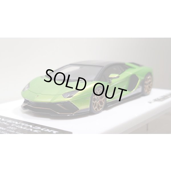 画像9: EIDOLON 1/43 Lamborghini Aventador LP780-4 Ultimae 2021 (Leirion Wheel) Giallo Verde Pearl Carbon Roof Limited 35 pcs. (9)