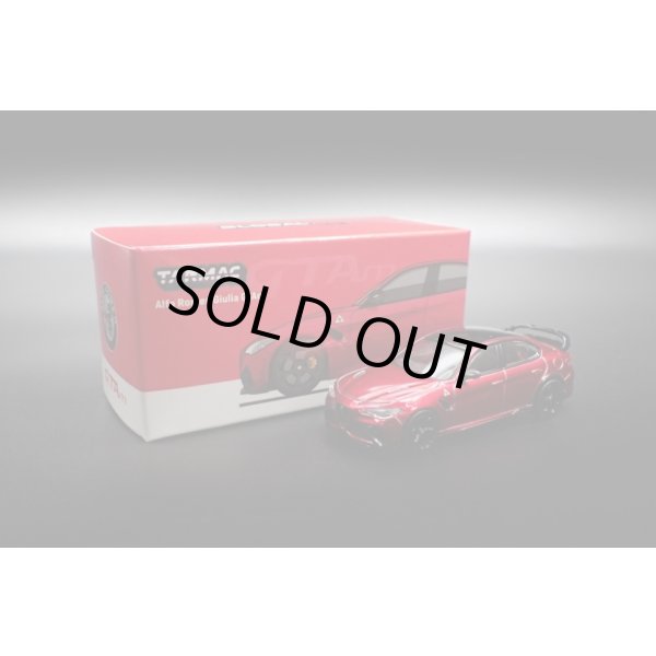 画像1: Tarmac Works 1/64 Alfa Romeo Giulia GTAm Red Metallic (1)