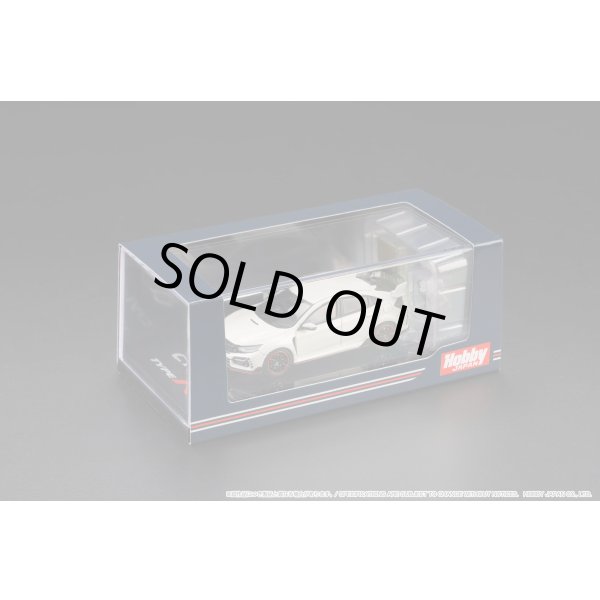 画像4: Hobby JAPAN 1/64 Honda Civic Type R (FK8) 2020 with Engine Display Model [Championship White] (4)