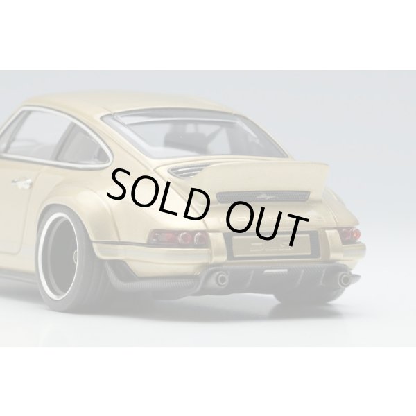 画像9: EIDOLON 1/43 Singer 911 DLS 2022 Light Gold (9)