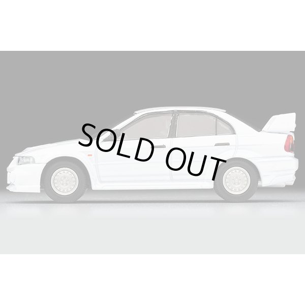 画像3: TOMYTEC 1/64 Limited Vintage NEO Mitsubishi Lancer RS Evolution VI (White) (3)