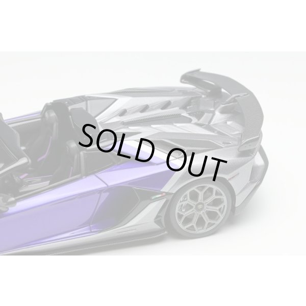 画像4: EIDOLON COLLECTION 1/43 Lamborghini Aventador SVJ Roadster 2020 Ad Personam 2 tone paint Viola Hestia/Grigio Lynx (4)