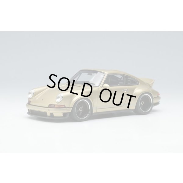 画像2: EIDOLON 1/43 Singer 911 DLS 2022 Light Gold (2)