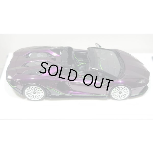 画像8: EIDOLON 1/43 Lamborghini Aventador LP780-4 Ultimae Roadster 2021 (Dianthus Wheel) Alba Cielo Limited 32 pcs. (8)