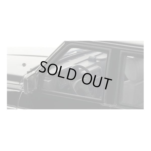 画像5: OttO mobile 1/18 Nissan Patrol GR 1992 (Black/Gray) (5)