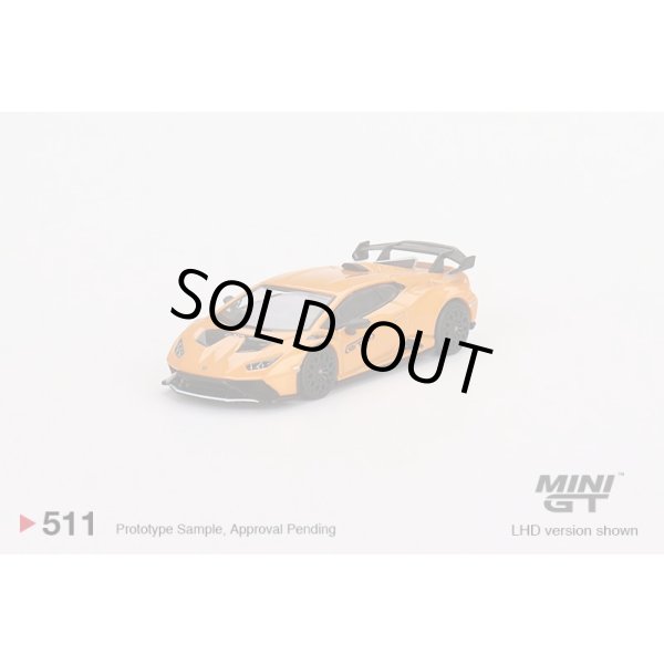 画像2: MINI GT 1/64 Lamborghini Huracán STO Borealis Orange (LHD) (2)