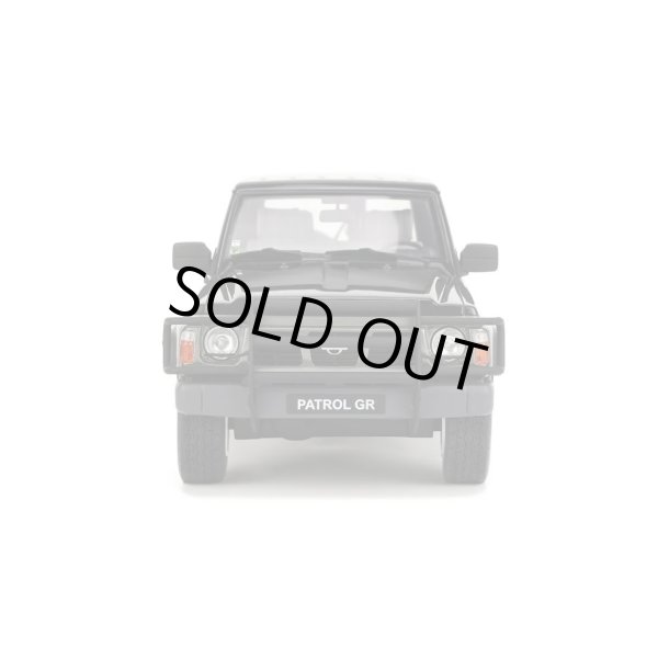 画像4: OttO mobile 1/18 Nissan Patrol GR 1992 (Black/Gray) (4)