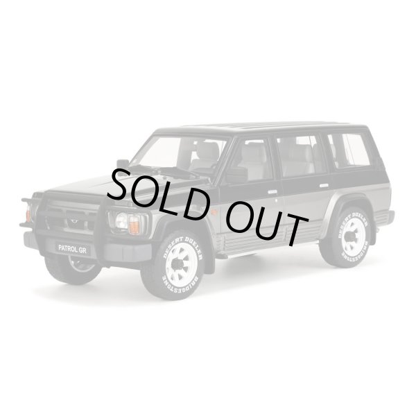 画像1: OttO mobile 1/18 Nissan Patrol GR 1992 (Black/Gray) (1)