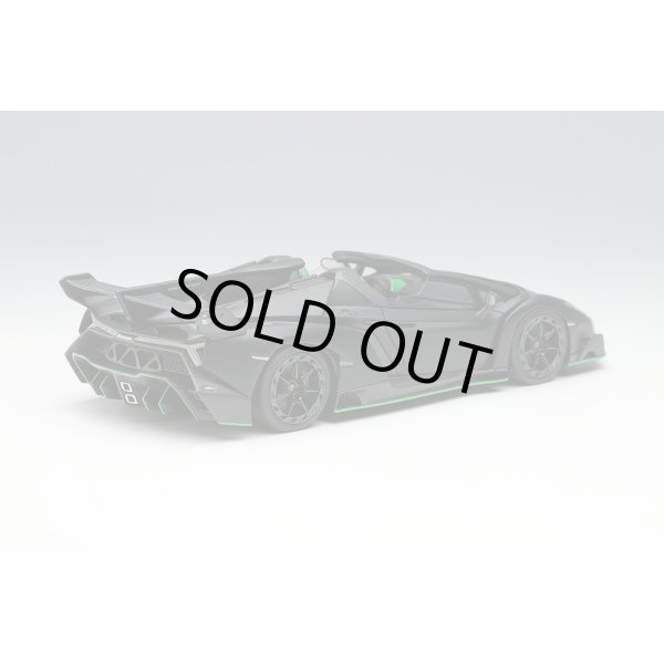 画像4: EIDOLON COLLECTION 1/43 Lamborghini Veneno Roadster 2015 Matte Black Limited 80 pcs. (4)