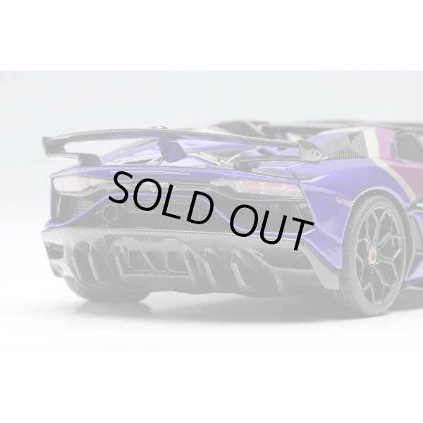 画像15: EIDOLON COLLECTION 1/43 Lamborghini Aventador SVJ Roadster 2020 Ad Personam 2 tone paint Viola Fineo / Viola Hestia Limited 150 pcs. (15)