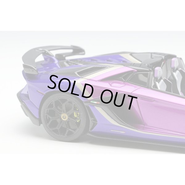 画像13: EIDOLON COLLECTION 1/43 Lamborghini Aventador SVJ Roadster 2020 Ad Personam 2 tone paint Viola Fineo / Viola Hestia Limited 150 pcs. (13)