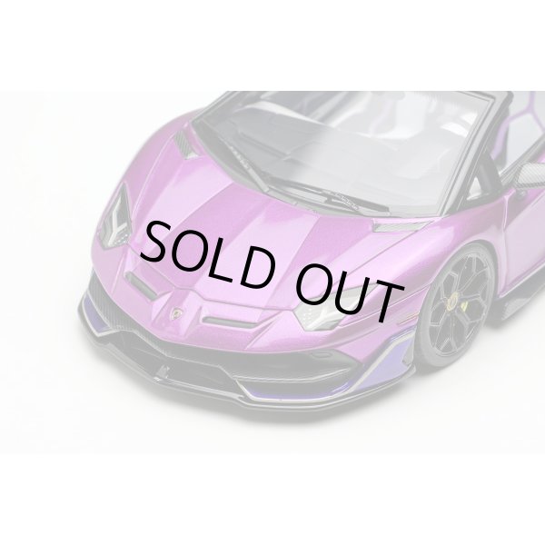 画像9: EIDOLON COLLECTION 1/43 Lamborghini Aventador SVJ Roadster 2020 Ad Personam 2 tone paint Viola Fineo / Viola Hestia Limited 150 pcs. (9)