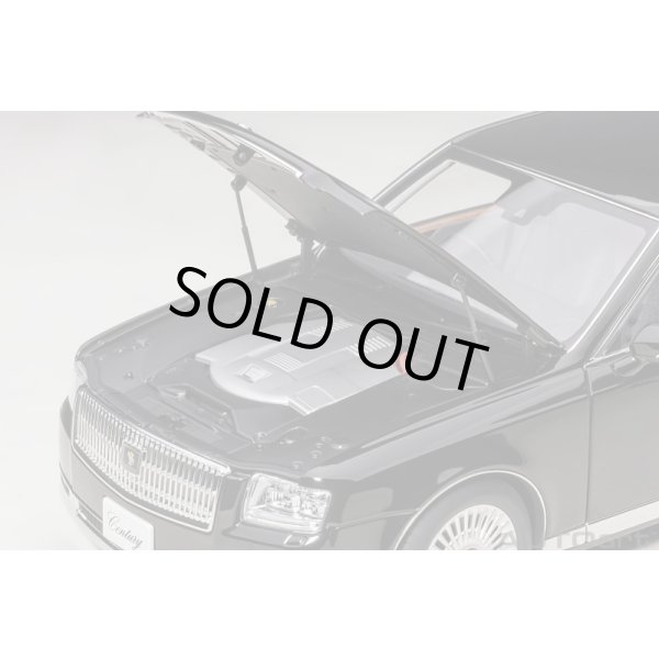 画像11: AUTOart 1/18 Toyota Century Special Edition (Eternal Black) 神威 ＜かむい＞ (11)
