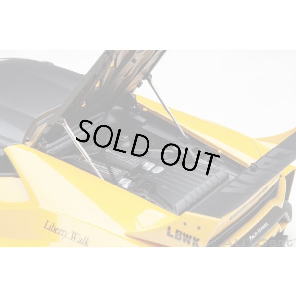 画像12: AUTOart 1/18 Liberty Walk LB-Silhouette Works Lamborghini Huracan GT (Metallic Yellow) (12)