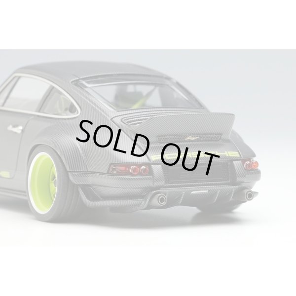 画像12: EIDOLON 1/43 Singer 911 DLS 2022 Matte Visible Carbon Limited 150 pcs. (12)