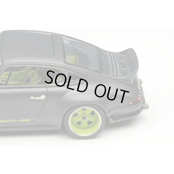 画像7: EIDOLON 1/43 Singer 911 DLS 2022 Matte Visible Carbon Limited 150 pcs. (7)