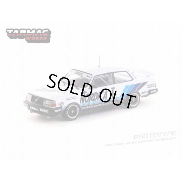 画像2: Tarmac Works 1/64 Volvo 240 Turbo ETCC Zolder 1986 Winner (2)