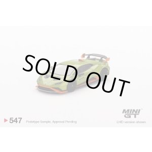 画像: MINI GT 1/64 Lamborghini Huracán STO Verde Citrea (RHD)