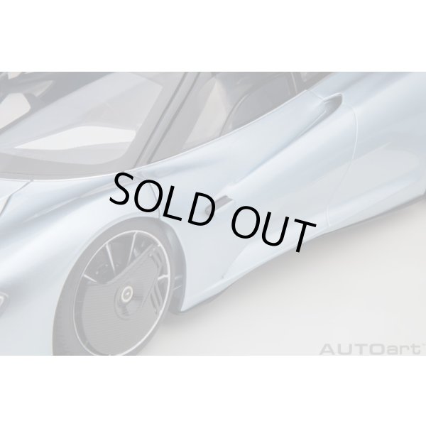 画像13: AUTOart 1/18 McLaren Speedtail (Frozen Blue) (13)
